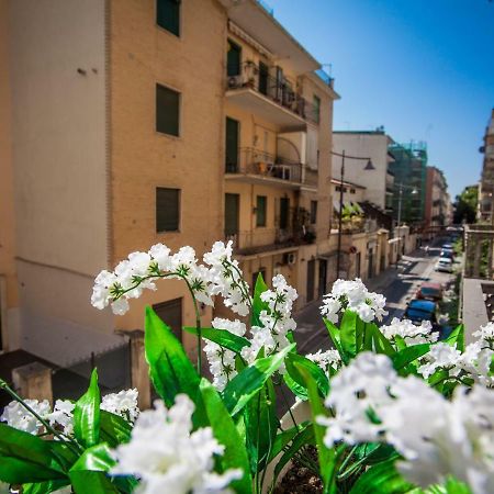 Suite Re Riccardo Caserta Bagian luar foto