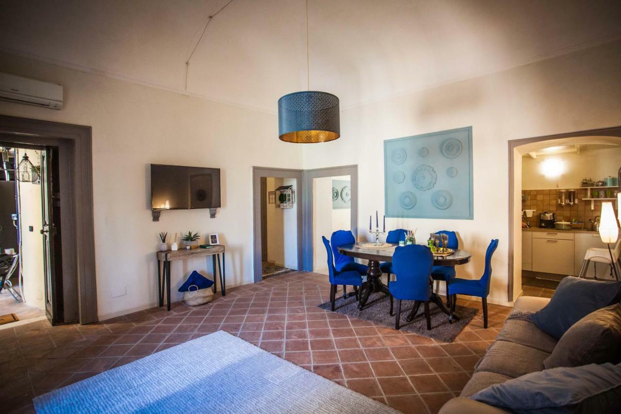 Suite Re Riccardo Caserta Bagian luar foto